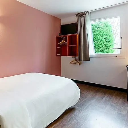 Hotel Amneville-les-thermes 2*